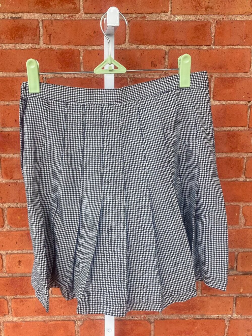 Y2K pleated skirt